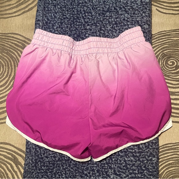 SOLD**Girls’ Athletic Wear Shorts**SOLD - Picture 2 of 3